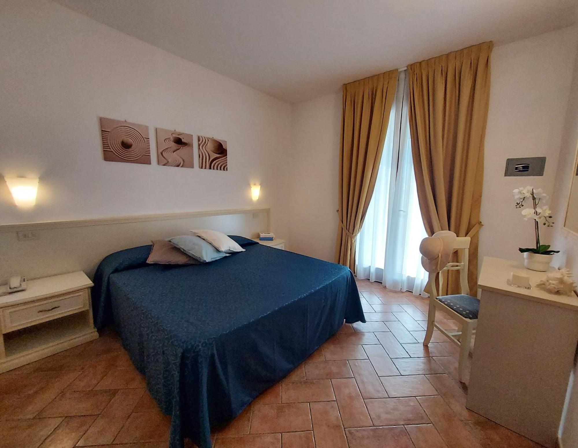 Lido Azzurro Residence Rta Каполівері Номер фото