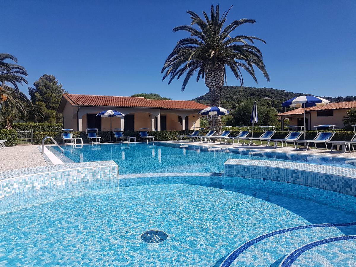 Lido Azzurro Residence Rta Каполівері Екстер'єр фото